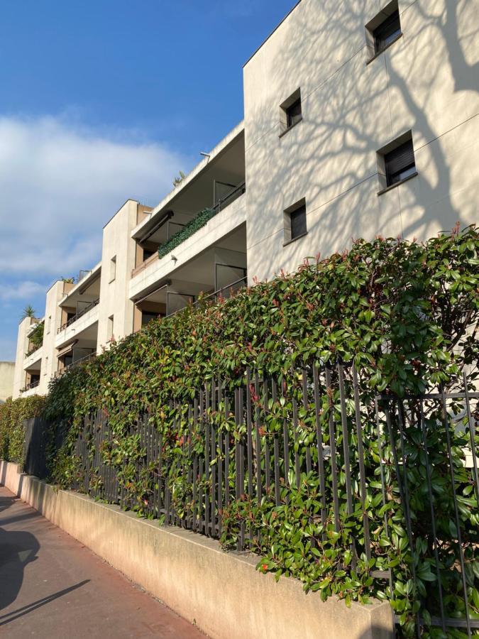 T2 Proche De La Gare, A 10 Minutes A Pieds De La Croisette, Piscine & Parking Dans Residence De Haut Standing Cannes Zewnętrze zdjęcie