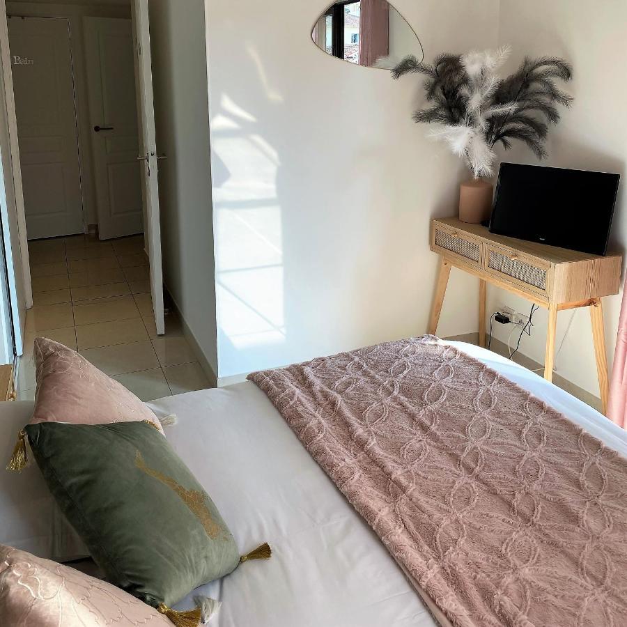 T2 Proche De La Gare, A 10 Minutes A Pieds De La Croisette, Piscine & Parking Dans Residence De Haut Standing Cannes Zewnętrze zdjęcie