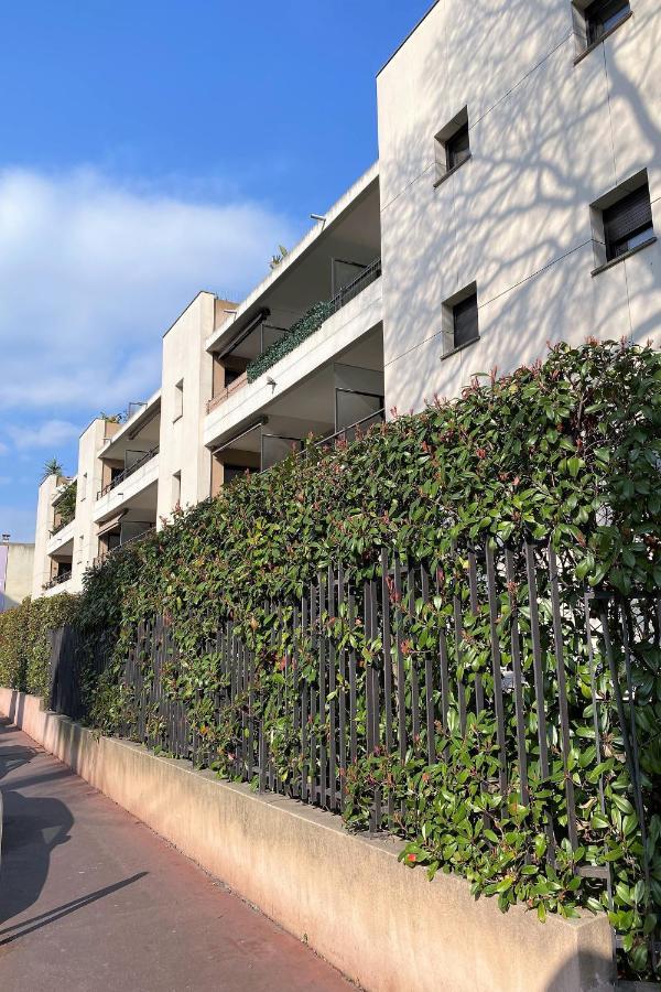 T2 Proche De La Gare, A 10 Minutes A Pieds De La Croisette, Piscine & Parking Dans Residence De Haut Standing Cannes Zewnętrze zdjęcie